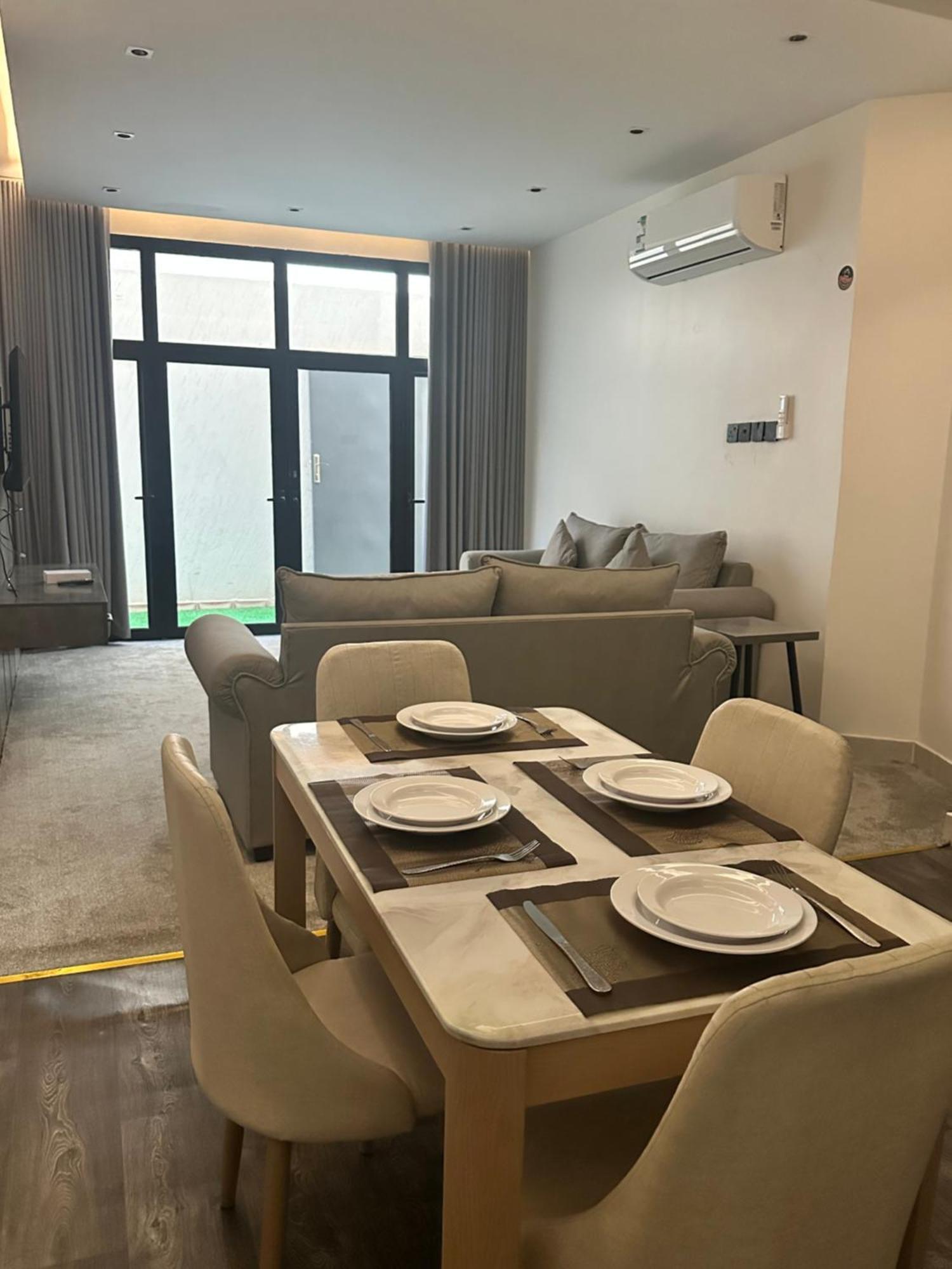 سفن نايت Apartment *
